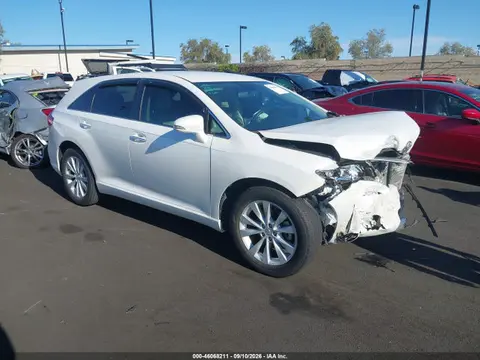 4T3ZA3BB2FU095167 — 2015 Toyota Venza XLE, Передняя часть (Front End), фото до ремонта