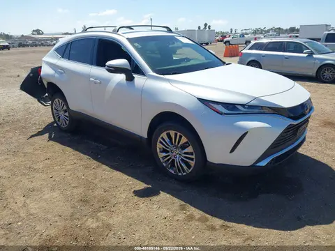 JTEAAAAH5RJ178985 — 2024 Toyota Venza XLE, Задняя часть (Rear), фото до ремонта
