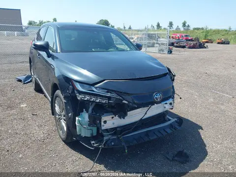 JTEAAAAH9MJ058387 — 2021 Toyota Venza, Передняя часть (Front), фото до ремонта