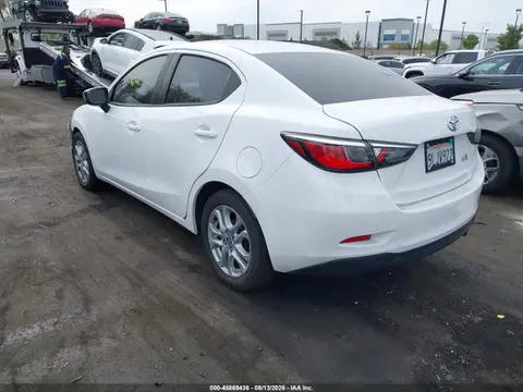 2017 Toyota YARIS IA VIN 3MYDLBYV6HY156423 фото 3