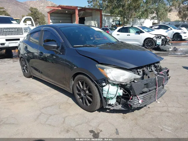 2017 Toyota YARIS IA VIN 3MYDLBYV7HY152851 фото 1
