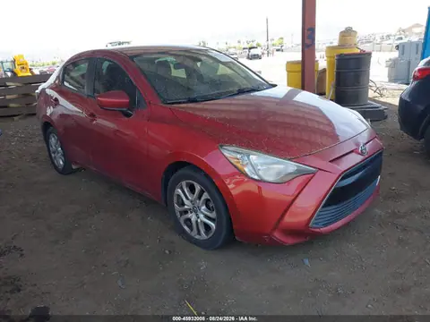 2018 Toyota YARIS IA VIN 3MYDLBYVXJY311237 фото 1