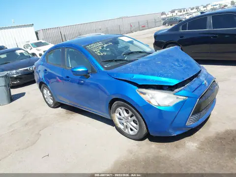 2018 Toyota YARIS IA VIN 3MYDLBYV3JY302735 фото 1