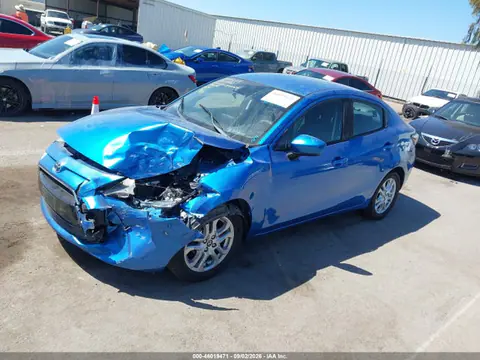 2018 Toyota YARIS IA VIN 3MYDLBYV3JY302735 фото 2