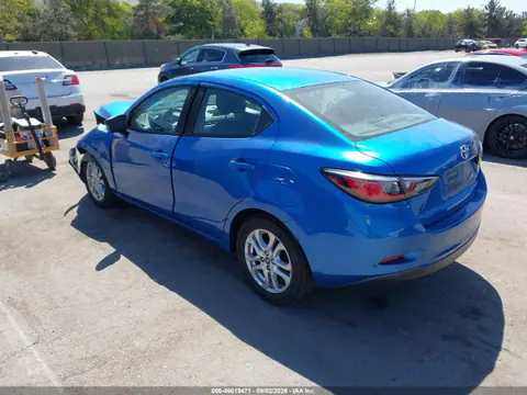 2018 Toyota YARIS IA VIN 3MYDLBYV3JY302735 фото 3