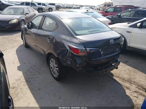 2018 Toyota YARIS IA VIN 3MYDLBYV0JY321467 фото 3