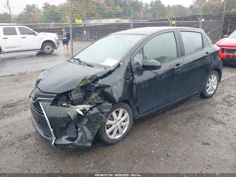 2015 Toyota YARIS LE VIN VNKKTUD30FA036096 фото 2