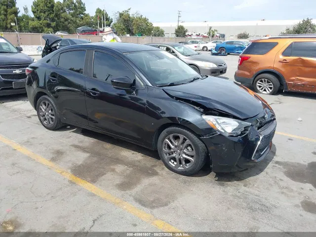 2019 Toyota YARIS LE VIN 3MYDLBYV6KY513865 фото 1