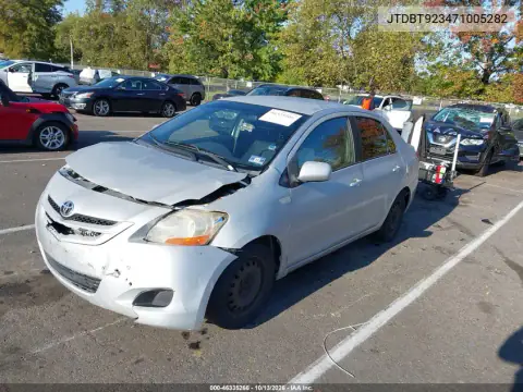 JTDBT923471005282 — 2007 Toyota Yaris, фото 2 с аукциона IAAI, Передняя часть