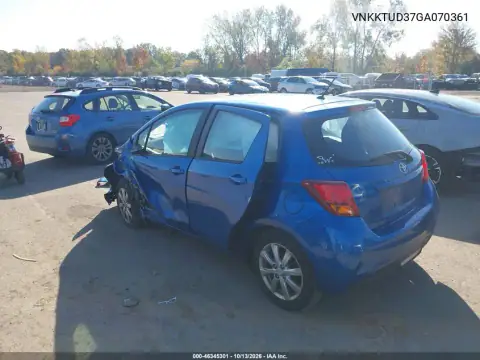 VNKKTUD37GA070361 — 2016 Toyota Yaris, фото 3 с аукциона IAAI, Боковая часть