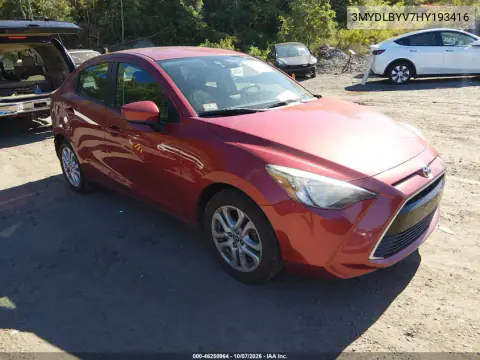 3MYDLBYV7HY193416 — 2017 Toyota Yaris, Задняя часть, фото до ремонта