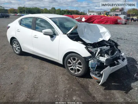 3MYDLBYVXHY179896 — 2017 Toyota Yaris, Передняя часть, фото до ремонта