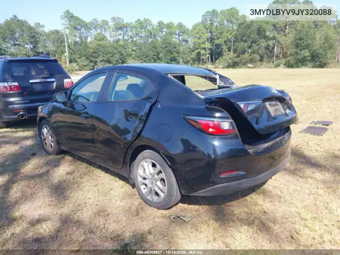 3MYDLBYV9JY320088 — 2018 Toyota Yaris, фото 4 с аукциона IAAI, Повреждение штормом