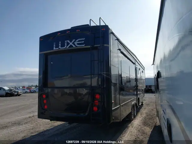 1A9A2EM2XGA910633 — 2016 Trailer Luxe 39FB Luxe 39FB, фото 4 с аукциона IAAI 14.10.2026, Изъят кредитором