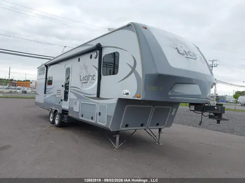 58TFX3529F2016661 — 2015 Trailer Open Range Light, Подтопление (Water), фото до ремонта