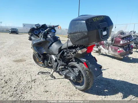 2016 Triumph Motorcycle Trophy Se VIN SMTH02XKXGJ739064 фото 3