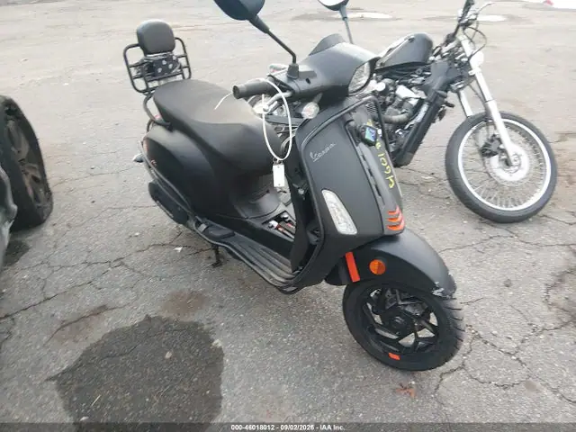 ZAPMD18GXR5200041 — 2024 Vespa Primavera/Sprint 150, Передняя часть (Front End), фото до ремонта