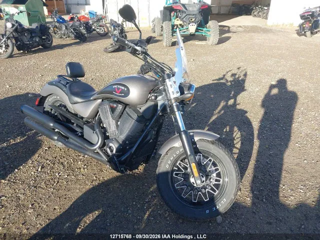 2015 Victory Motorcycles Gunner VIN 5VPLB36N5F3038201 фото 1