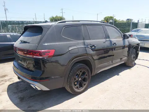 2025 Volkswagen Atlas 2.0t Peak Edition VIN 1V2CR2CA1SC501739 фото 4