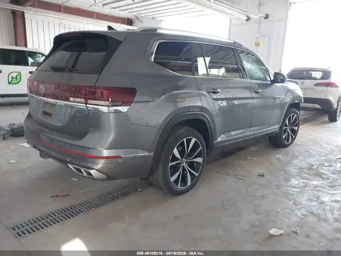 2024 Volkswagen Atlas 2.0t Sel Premium R-line VIN 1V2FR2CAXRC522760 фото 4
