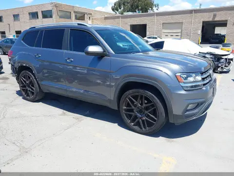 1V2DR2CA3JC539816 — 2018 Volkswagen Atlas 3.6L V6 SE/3.6L V6 SE W/Technology, Задняя часть (Rear), фото до ремонта