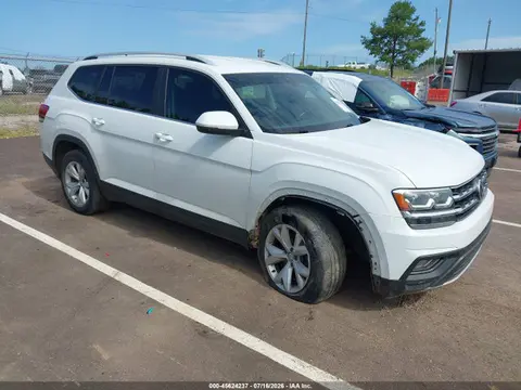 1V2WR2CA9KC585984 — 2019 Volkswagen Atlas 3.6L V6 SE W/Technology, Передняя часть справа (Right Front), фото до ремонта