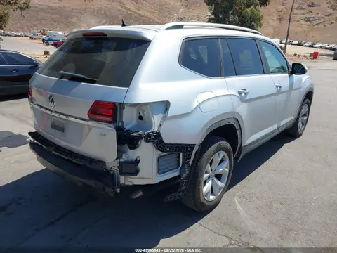 2018 Volkswagen Atlas 3.6l V6 Se VIN 1V2CR2CA8JC557935 фото 4