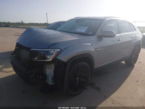 2026 Volkswagen Atlas Cross Sport Se With Technology VIN 1V2JC2CA5TC212826 фото 2