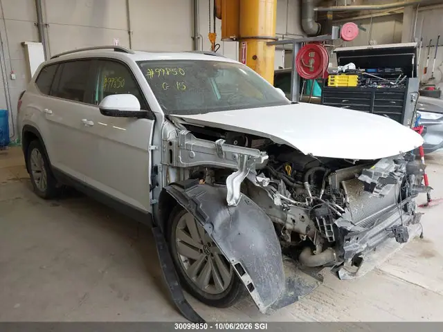 1V2BP2CAXMC576590 — 2021 Volkswagen Atlas SEL, Передняя часть (Front), фото до ремонта
