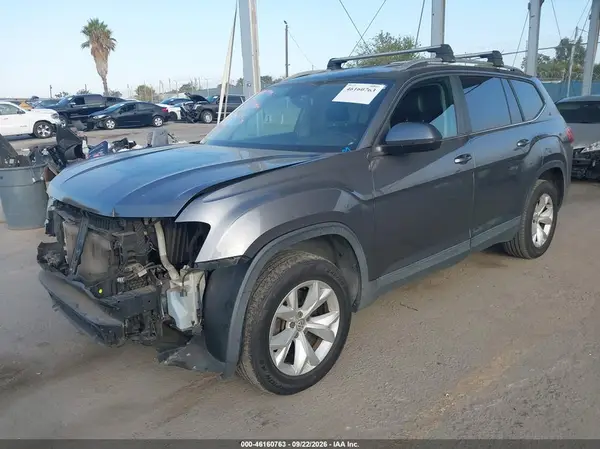 1V2CR2CA8JC505270 — 2018 Volkswagen Atlas, фото 2 с аукциона IAAI 14.10.2026, Передняя часть слева