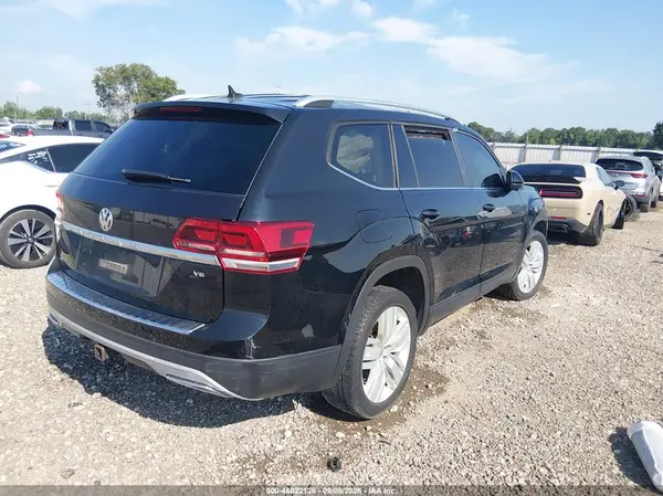 1V2WR2CA9KC562026 — 2019 Volkswagen Atlas, фото 4 с аукциона IAAI 14.10.2026, Левый бок