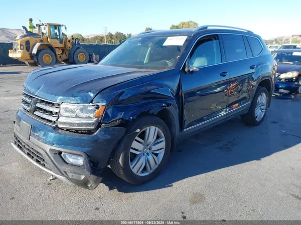 1V2NR2CA1KC545779 — 2019 Volkswagen Atlas, фото 2 с аукциона IAAI, Передняя часть