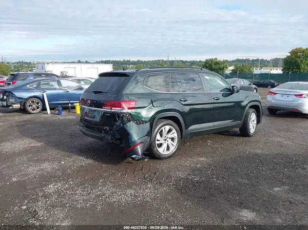 1V2KP2CA8MC592528 — 2021 Volkswagen Atlas, фото 4 с аукциона IAAI, Левый бок