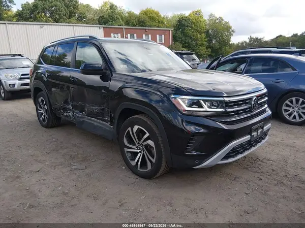 1V2BR2CA4NC538400 — 2022 Volkswagen Atlas, Правый бок (Right Side), фото до ремонта