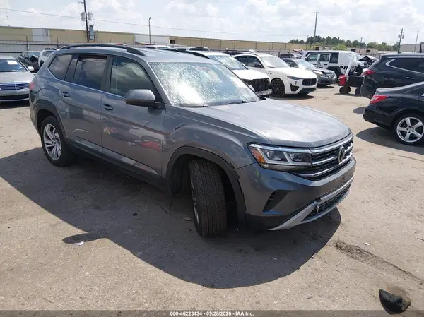 1V2HR2CA3NC508461 — 2022 Volkswagen Atlas, Левый бок (Left Side), фото до ремонта