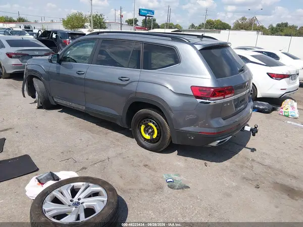 1V2HR2CA3NC508461 — 2022 Volkswagen Atlas, фото 3 с аукциона IAAI, Левый бок