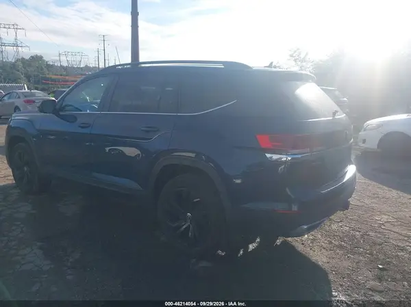 1V2HR2CA0PC518867 — 2023 Volkswagen Atlas, фото 3 с аукциона IAAI, Не указано