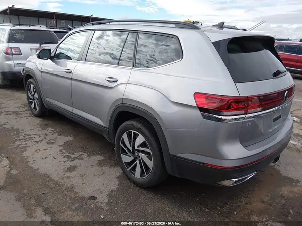 1V2WN2CA6TC536321 — 2026 Volkswagen Atlas, фото 3 с аукциона IAAI 14.10.2026, Передняя часть