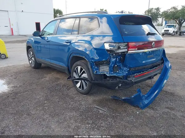 1V2WN2CA2TC567467 — 2026 Volkswagen Atlas, фото 3 с аукциона IAAI 30.09.2026, Задняя часть