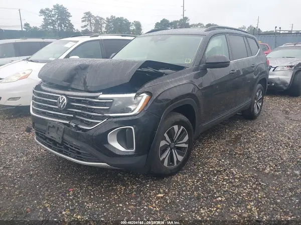 1V2LN2CA5TC591345 — 2026 Volkswagen Atlas, фото 2 с аукциона IAAI, Передняя часть