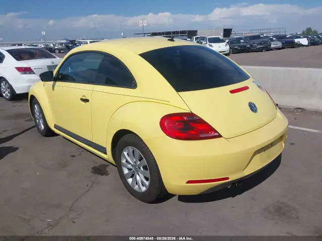 2015 Volkswagen Beetle Coupe 1.8t Fleet Edition VIN 3VWF17AT2FM637967 фото 3