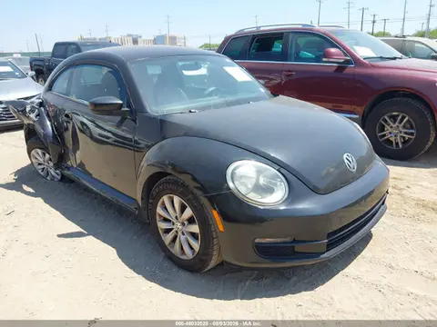3VWF17AT4FM603321 — 2015 Volkswagen Beetle Coupe 1.8T Fleet Edition, Задняя часть справа (Right Rear), фото до ремонта