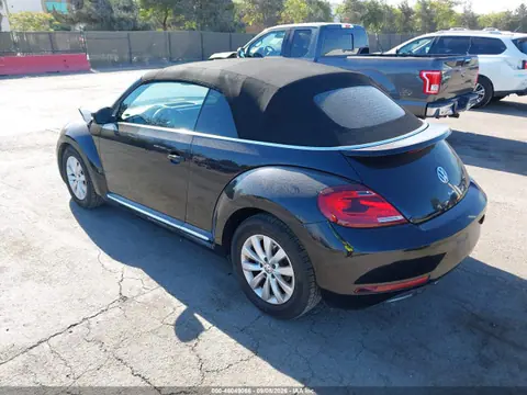 2018 Volkswagen Beetle VIN 3VW5DAAT6JM511412 фото 3