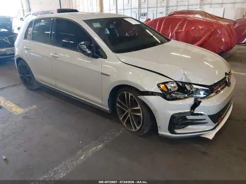 3VW447AU7JM297070 — 2018 Volkswagen Golf GTI 2.0T Autobahn/2.0T S/2.0T SE, Передняя часть (Front End), фото до ремонта