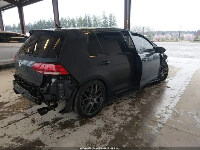 3VW6T7AU7LM008252 — 2020 Volkswagen Golf GTI 2.0T Autobahn/2.0T S/2.0T SE, фото 4 с аукциона IAAI 30.09.2026, Передняя и задняя части