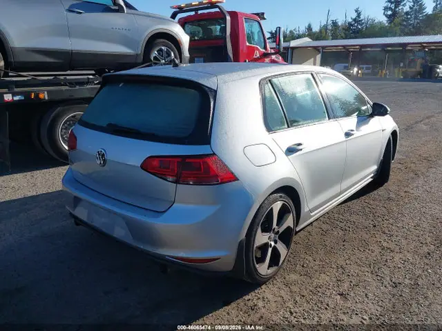 3VW447AU2HM007912 — 2017 Volkswagen Golf GTI SE 4-Door, фото 4 с аукциона IAAI 30.09.2026, Левый бок