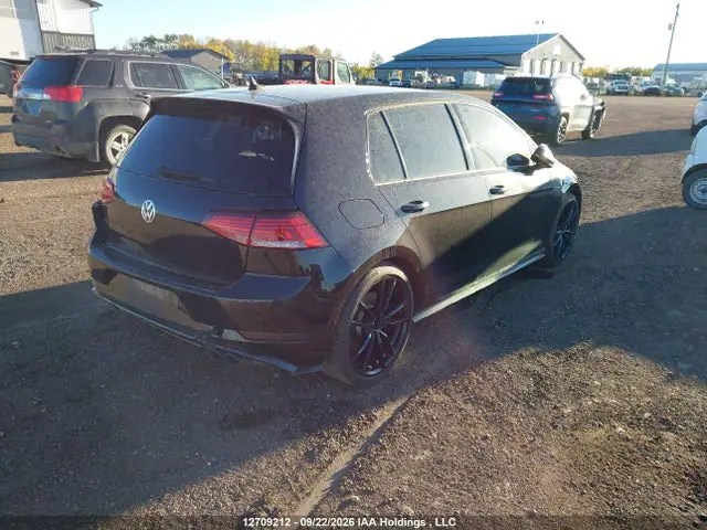 2018 Volkswagen Golf R VIN WVWVF7AU0JW204911 фото 4
