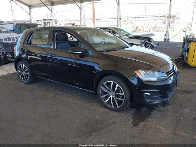 3VW217AU7GM020976 — 2016 Volkswagen Golf Tsi SE 4-Door, Повреждения снизу (Undercarriage), фото до ремонта