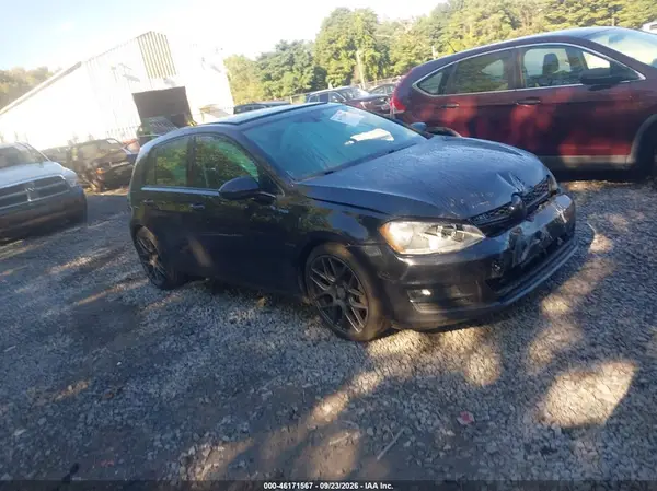 3VW117AU8GM015300 — 2016 Volkswagen GOLF, Передняя часть (Front End), фото до ремонта