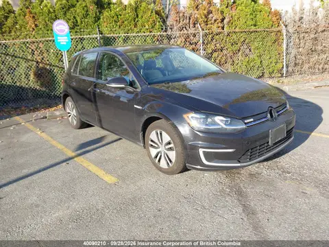 WVWPR7AU9HW951434 — 2017 Volkswagen GOLF, Передняя часть (Front), фото до ремонта